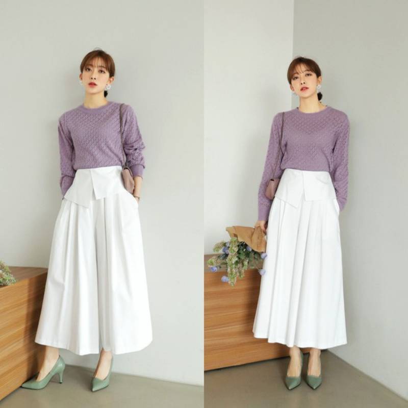 Quần culottes và áo len mỏng
