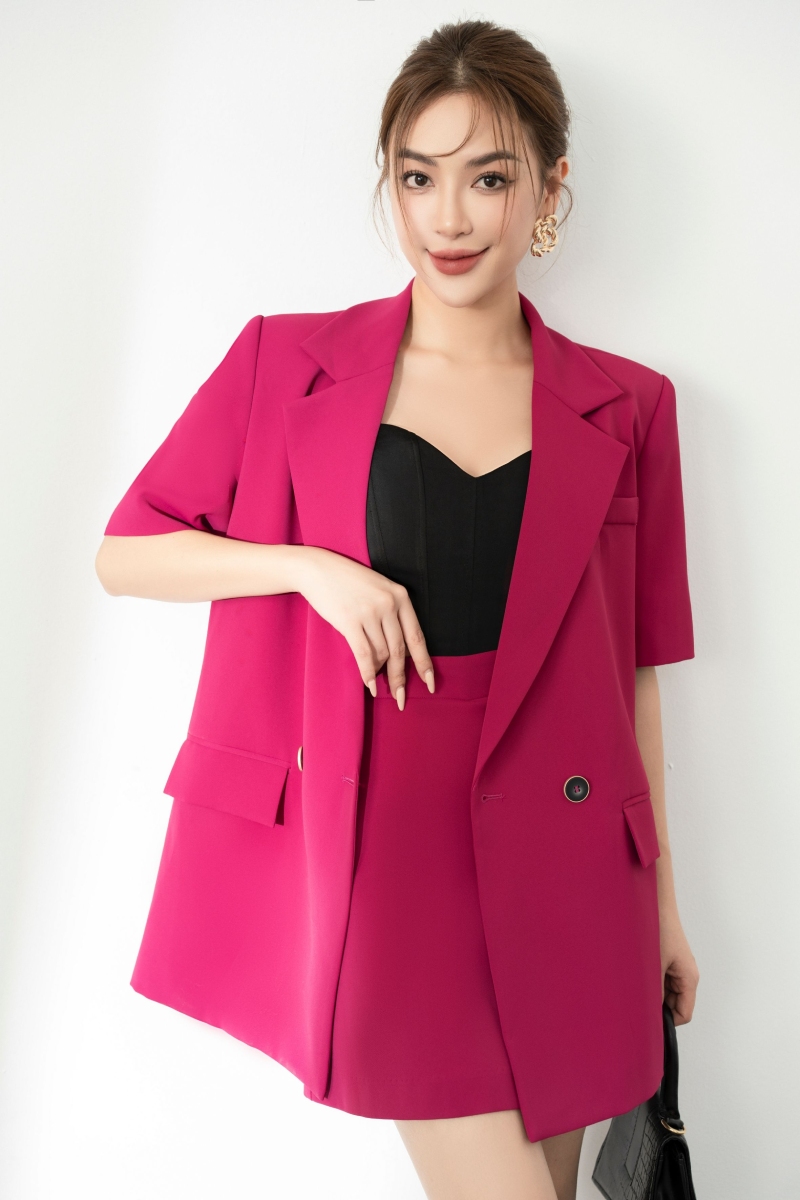Phối Áo Blazer Với Chân Váy