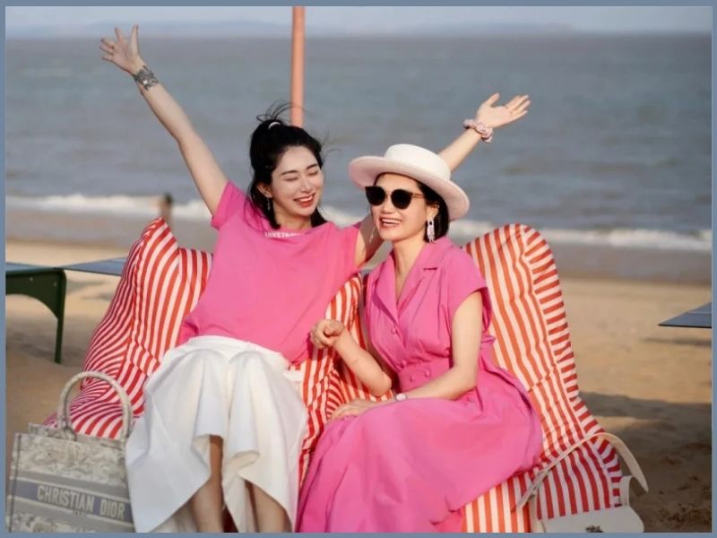 đồ đi biển cho phụ nữ trung niên