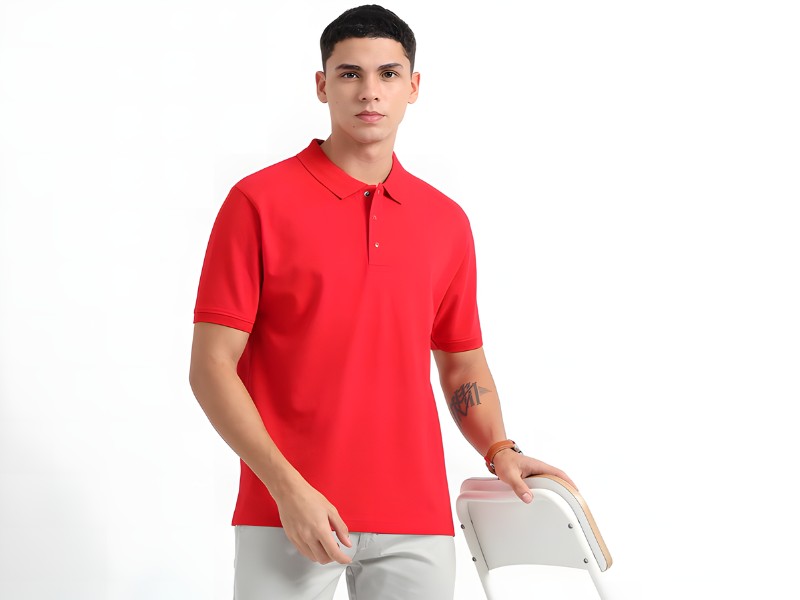 màu đỏ mận kết hợp với màu gì