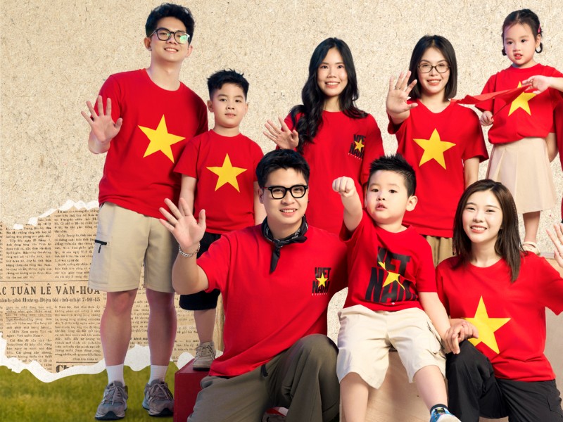 áo cờ đỏ sao vàng trẻ em
