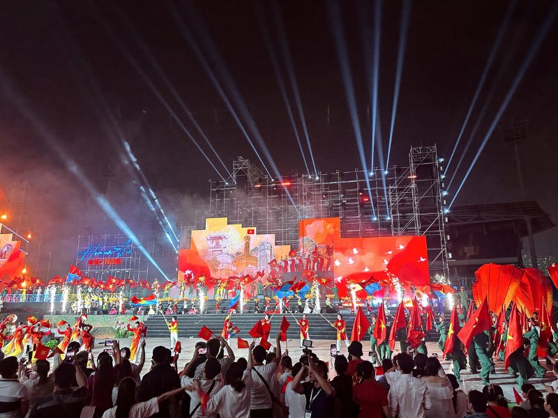 Tết Độc Lập là gì