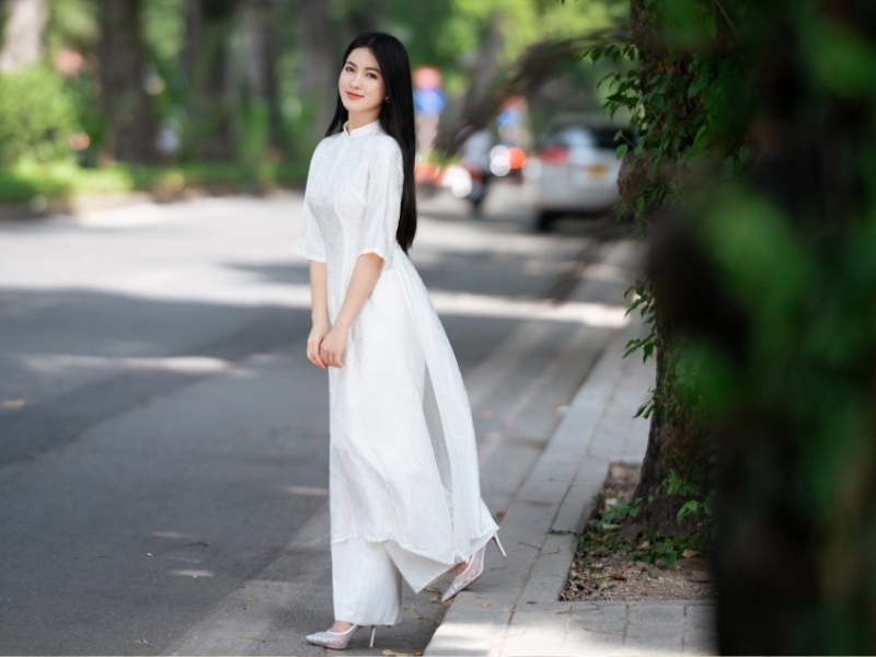 chụp ảnh mùa thu hà nội mặc gì