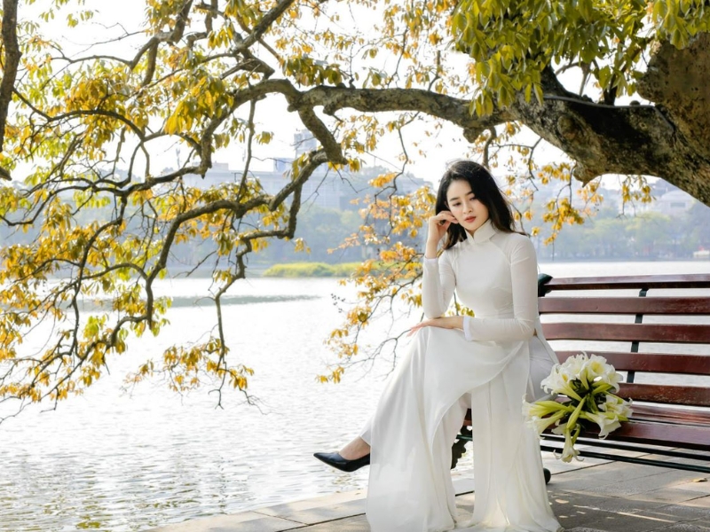 chụp ảnh mùa thu hà nội mặc gì