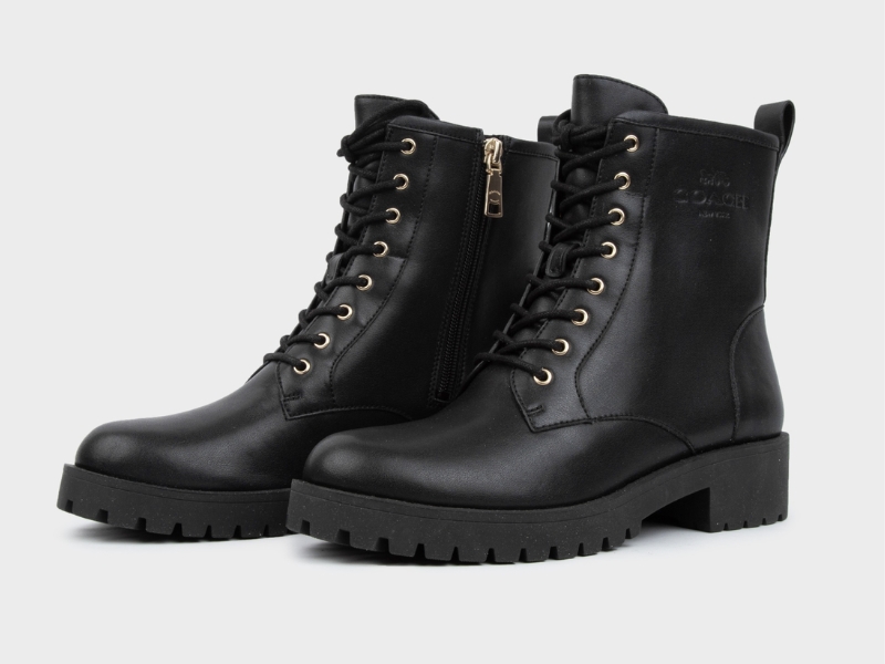 phối đồ với boot màu đen