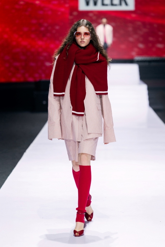 canifa ra mắt bộ sưu tập timeless bonding tại vietnam international fashion week 2025