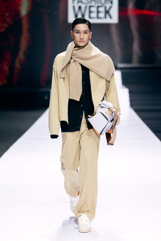 canifa ra mắt bộ sưu tập timeless bonding tại vietnam international fashion week 2025