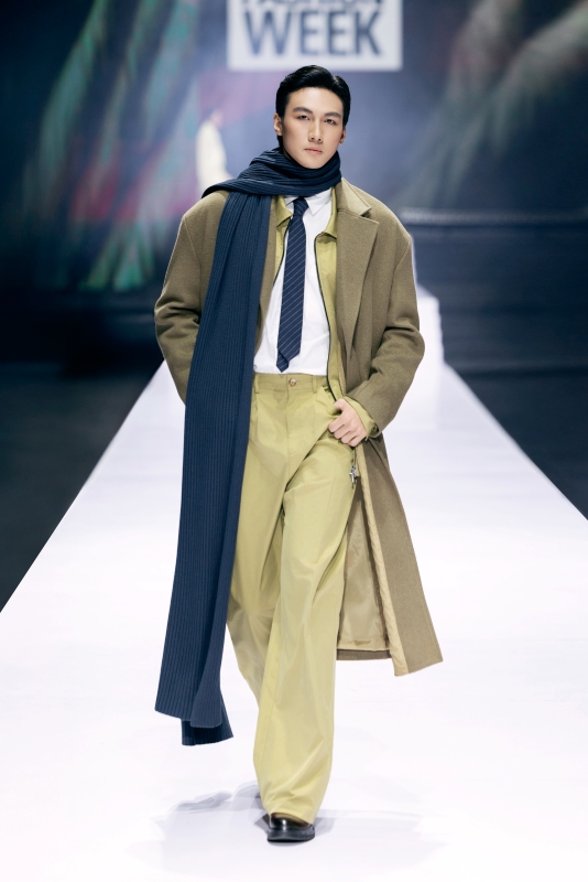 canifa ra mắt bộ sưu tập timeless bonding tại vietnam international fashion week 2025