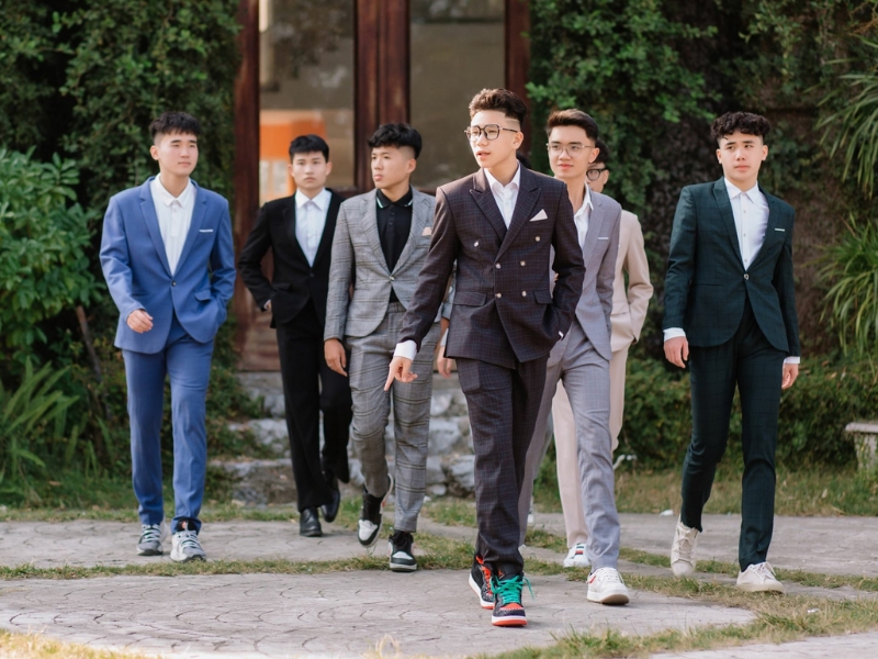 mặc gì đi chụp kỷ yếu với bạn mặc gì đi chụp kỷ yếu với bạn