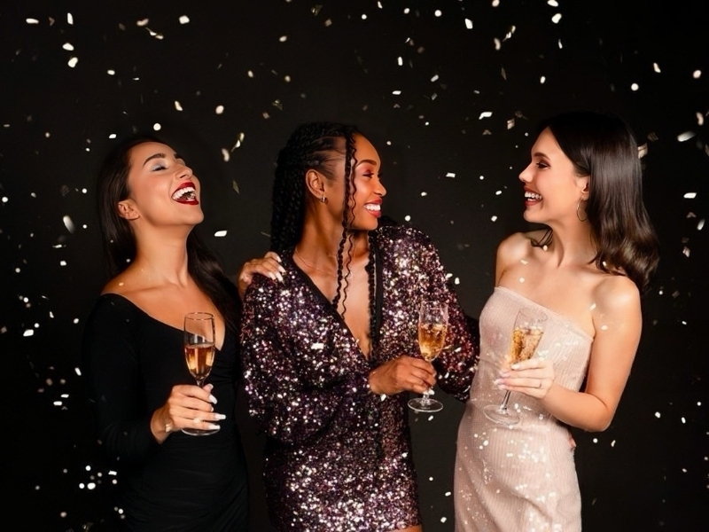 cách phối đồ với chân váy dài đi tiệc