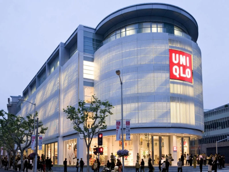 thương hiệu áo len nam nổi tiếng