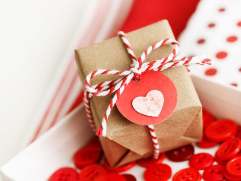 quà tặng valentine cho nữ