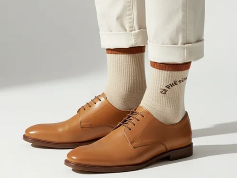 tất đi giày tây