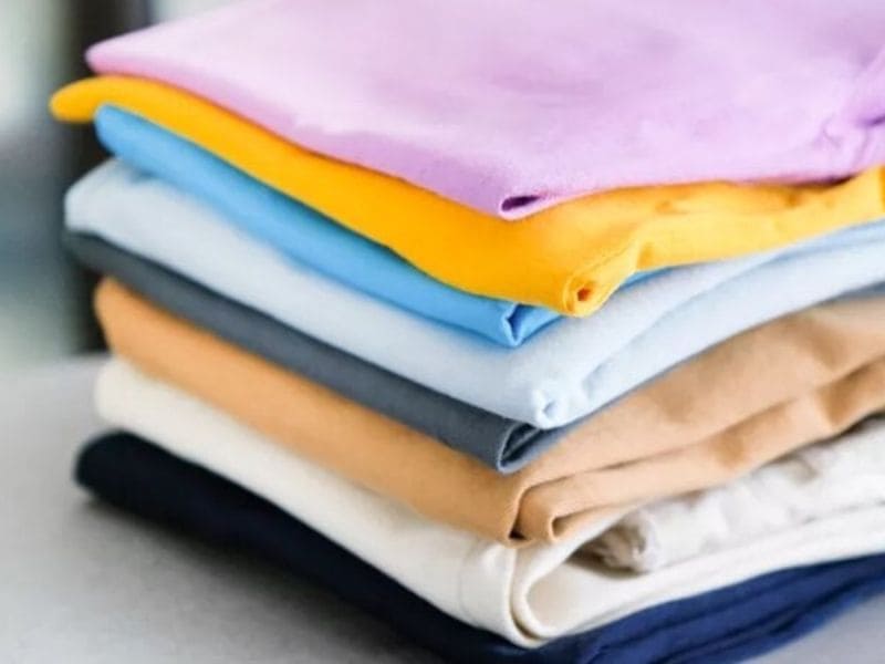 Cách gấp áo để giữ form