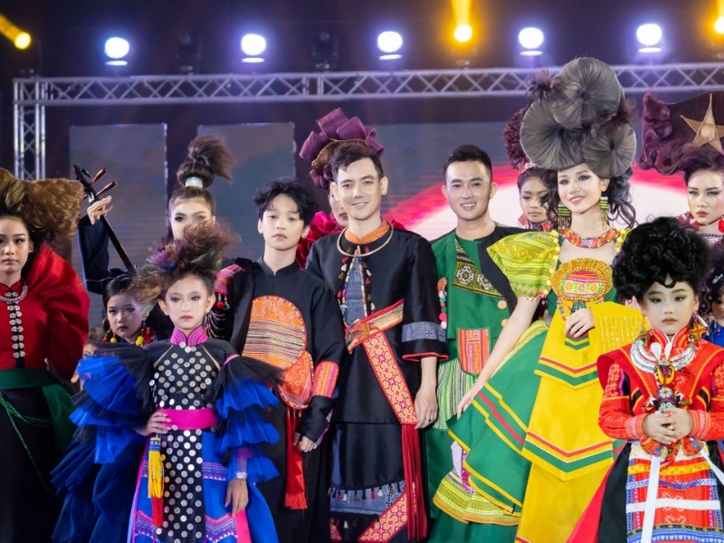 trang phục dân tộc việt nam