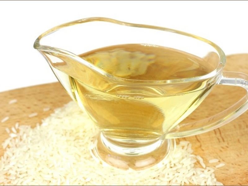 cách tẩy vết mốc trên áo phao