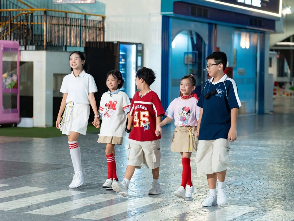 Model Kid Vietnam 2026 bai 6 