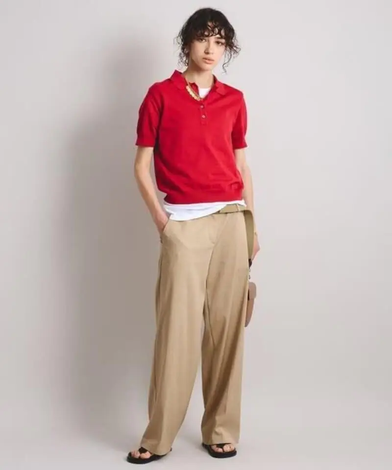 Áo thun đỏ phối với quần màu gì nữ
