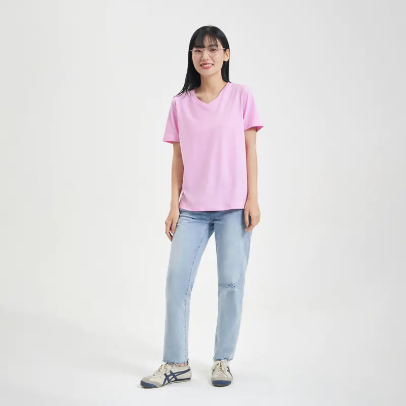Áo Thun Cổ Tim