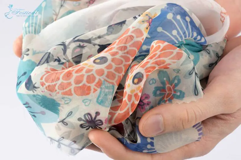 Cách bảo quản quần áo vải Chiffon