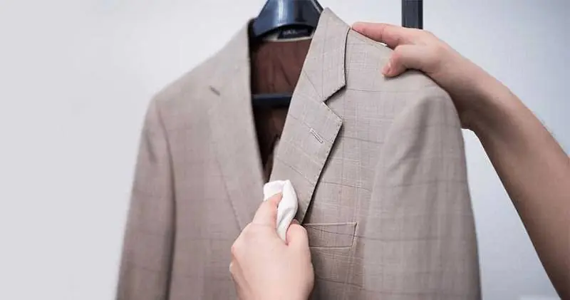 Cách bảo quản quần áo từ vải Tuytsi đúng cách