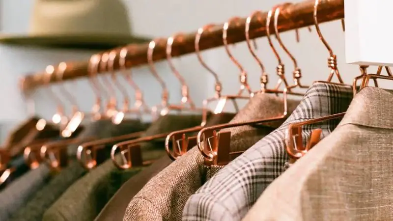 Cách bảo quản quần áo từ vải Tweed đúng cách