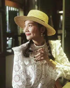 Cách phối đồ với mũ cói