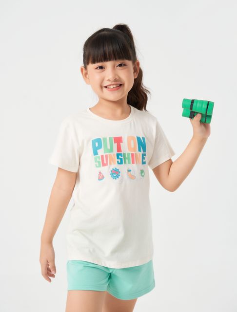 Áo phông unisex trẻ em slogan "PUT ON SUNSHINE"